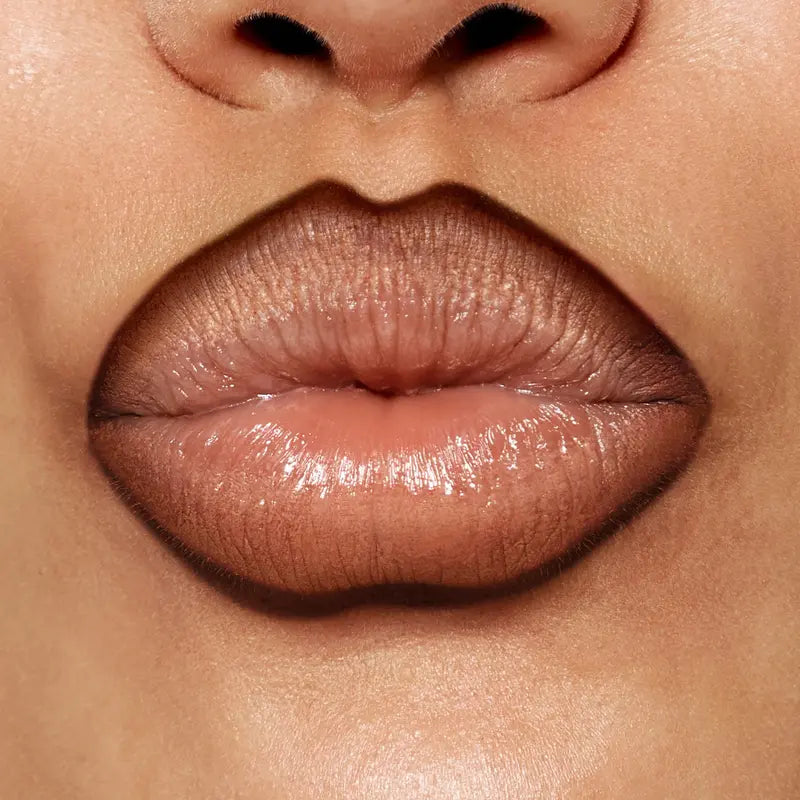 Easy Glide Lip Liner — Creamy, Blendable, Highly Pigmented, Retractable