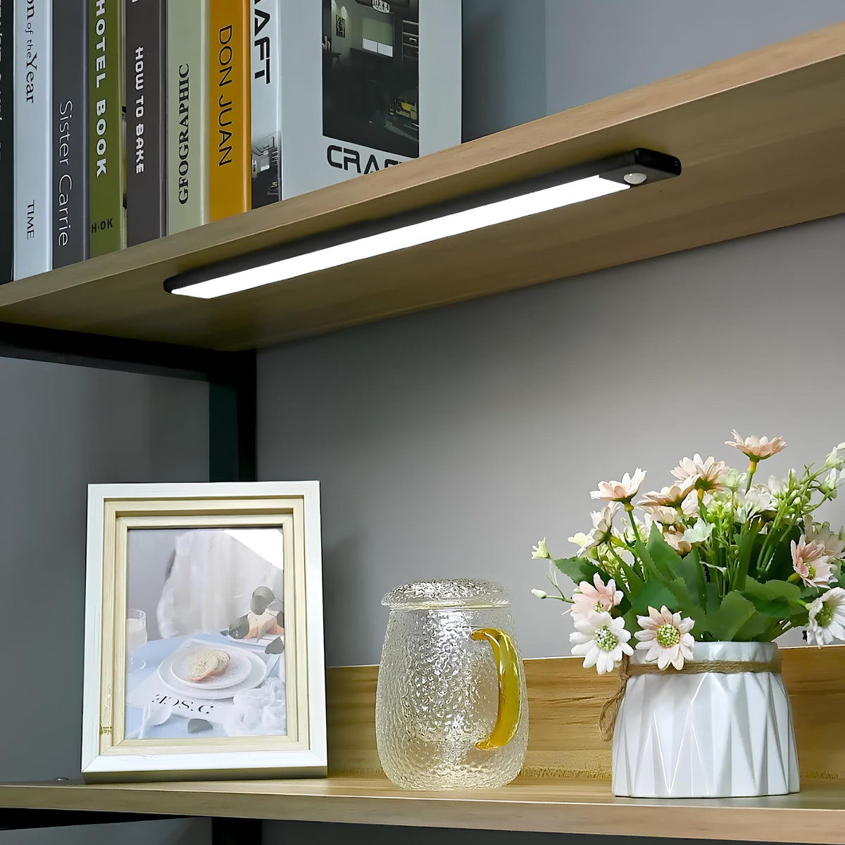 EasyStick Motion Light Cordless LED with Magnetic Mount
