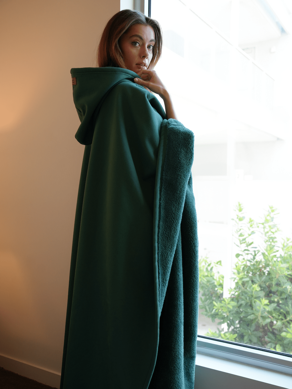 Weighted Cloak Hoodie – Sensory-Friendly Cotton Hoodie with Faux Fur Lining, Cozy Oversized Comfort