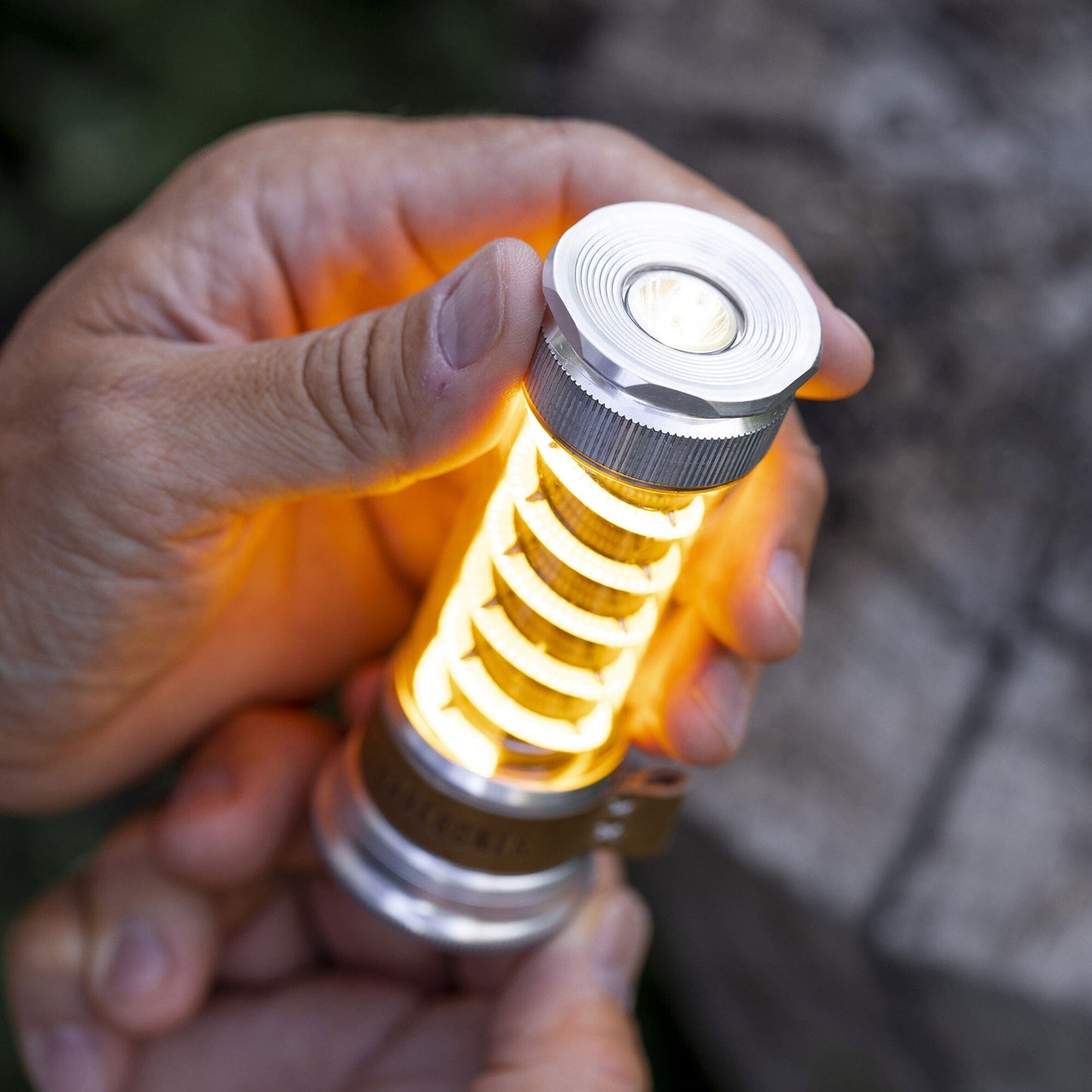 Avichic™ Edison Light Stick – Multi-Purpose Lantern & Flashlight with USB-C Charging and 7 Lighting Modes