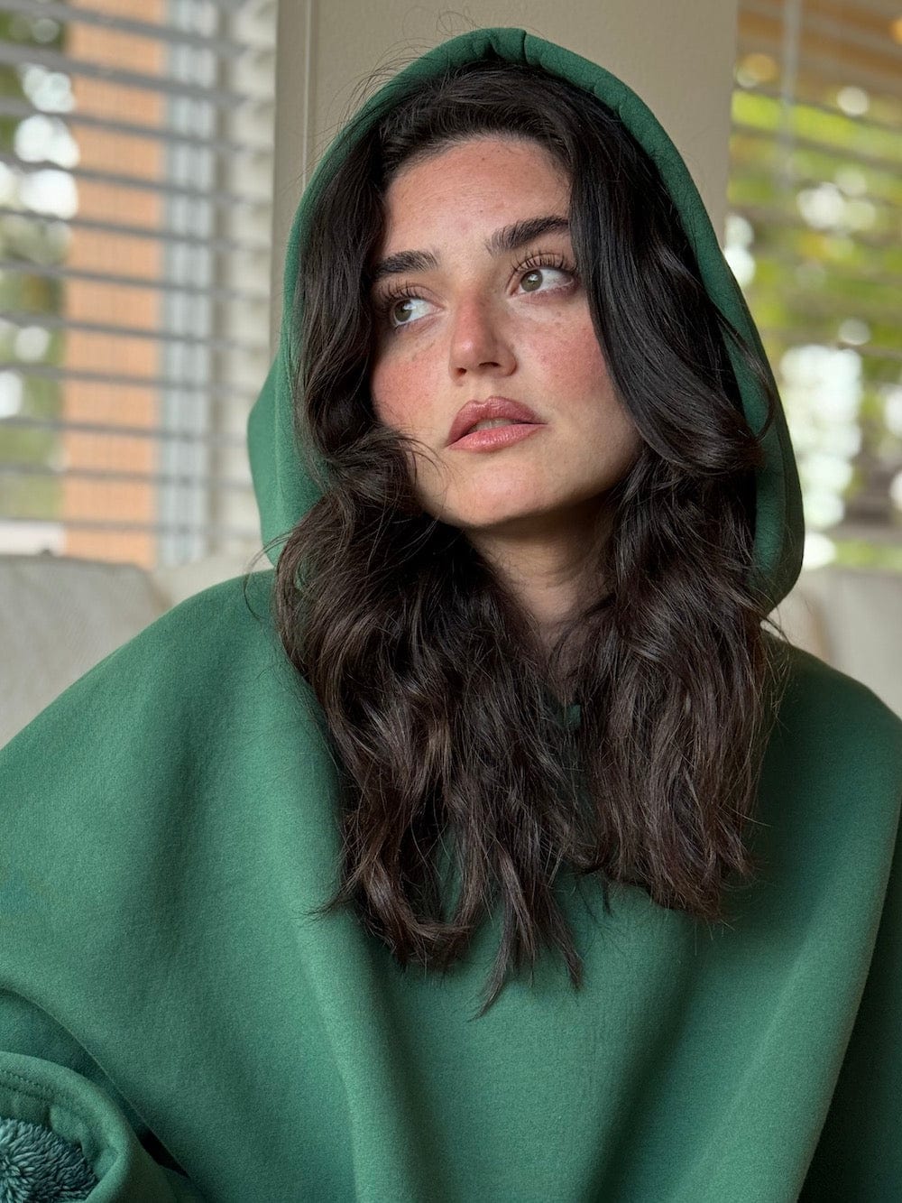Weighted Cloak Hoodie – Sensory-Friendly Cotton Hoodie with Faux Fur Lining, Cozy Oversized Comfort
