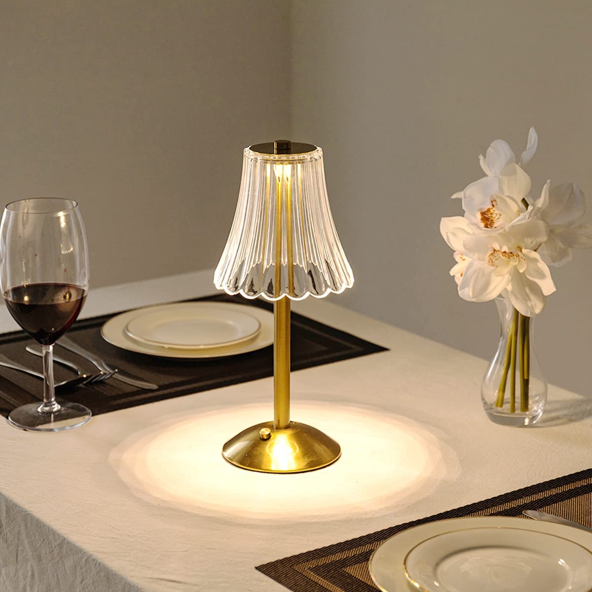 Contemporary Decorative Piece for Living Room & Office Spaces